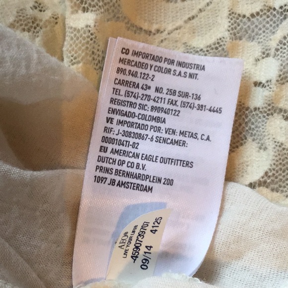 American Eagle outfitters Flowy lace top size S/P - Picture 8 of 8